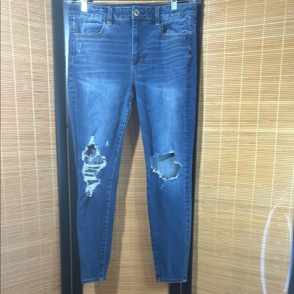 American Eagle Outfitters High Rise Blue Jeans